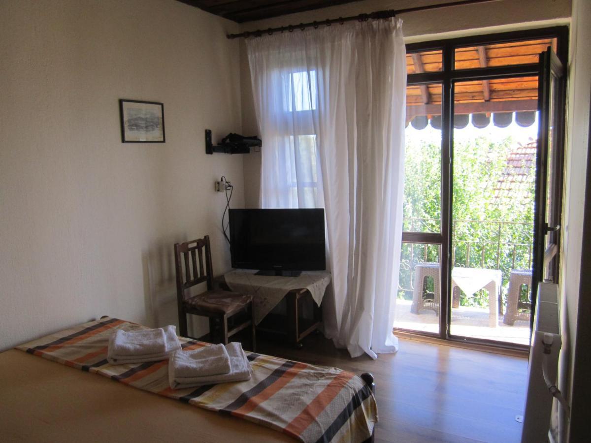 Guest House Popov Marchevo Exterior photo